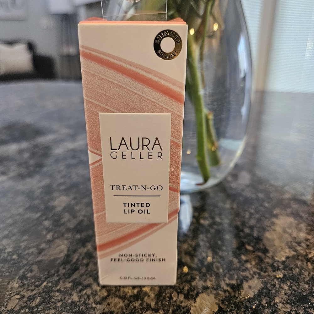 Laura Geller Tinted Lip Oil - Picture 8 of 15